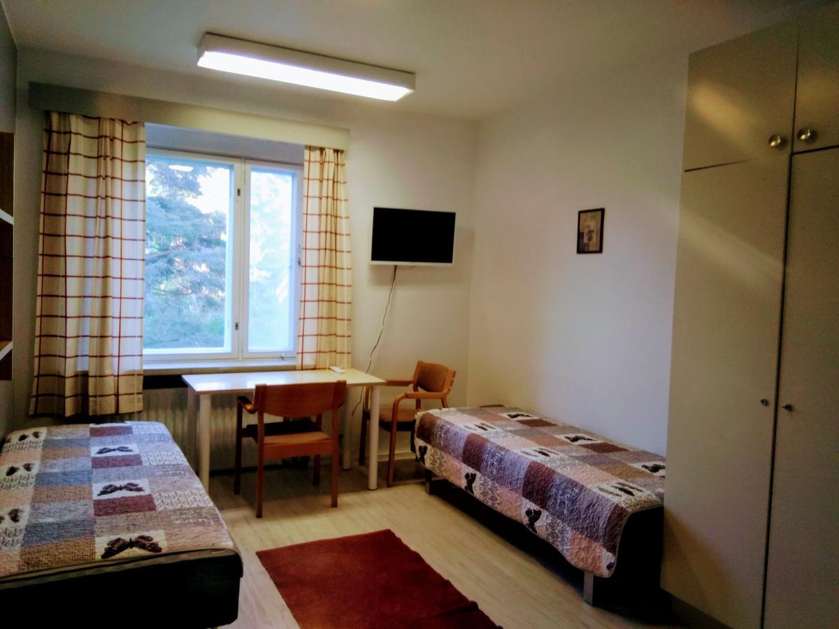 Hostel Vanha Koulu Monola Eksteriør billede