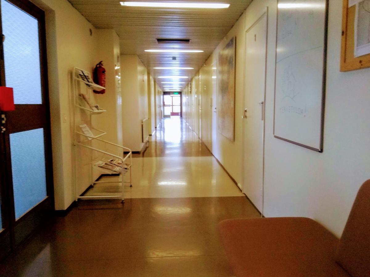 Hostel Vanha Koulu Monola Eksteriør billede
